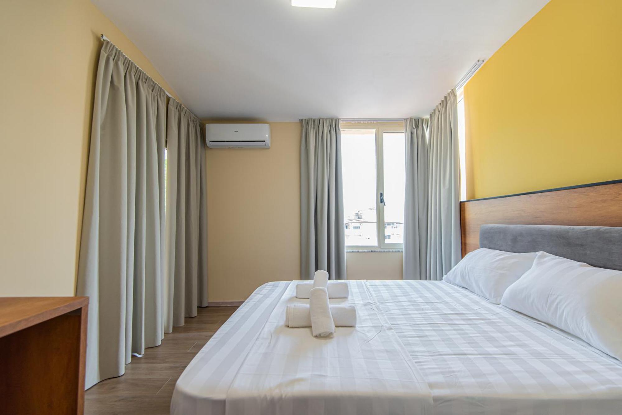 Aparthotel Eda Durrës Exterior foto